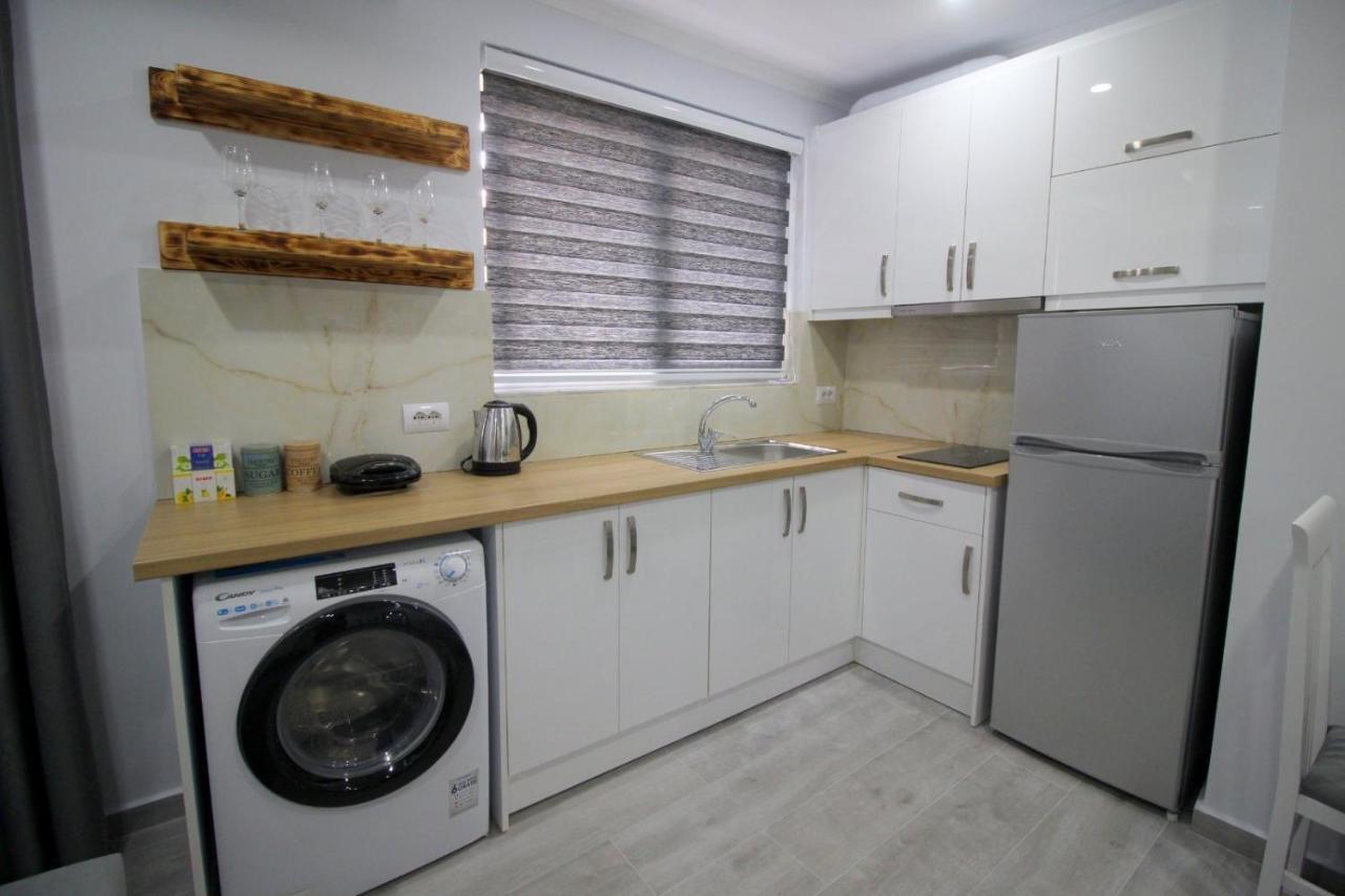 J&M Luxury Apartments Saranda Exterior foto