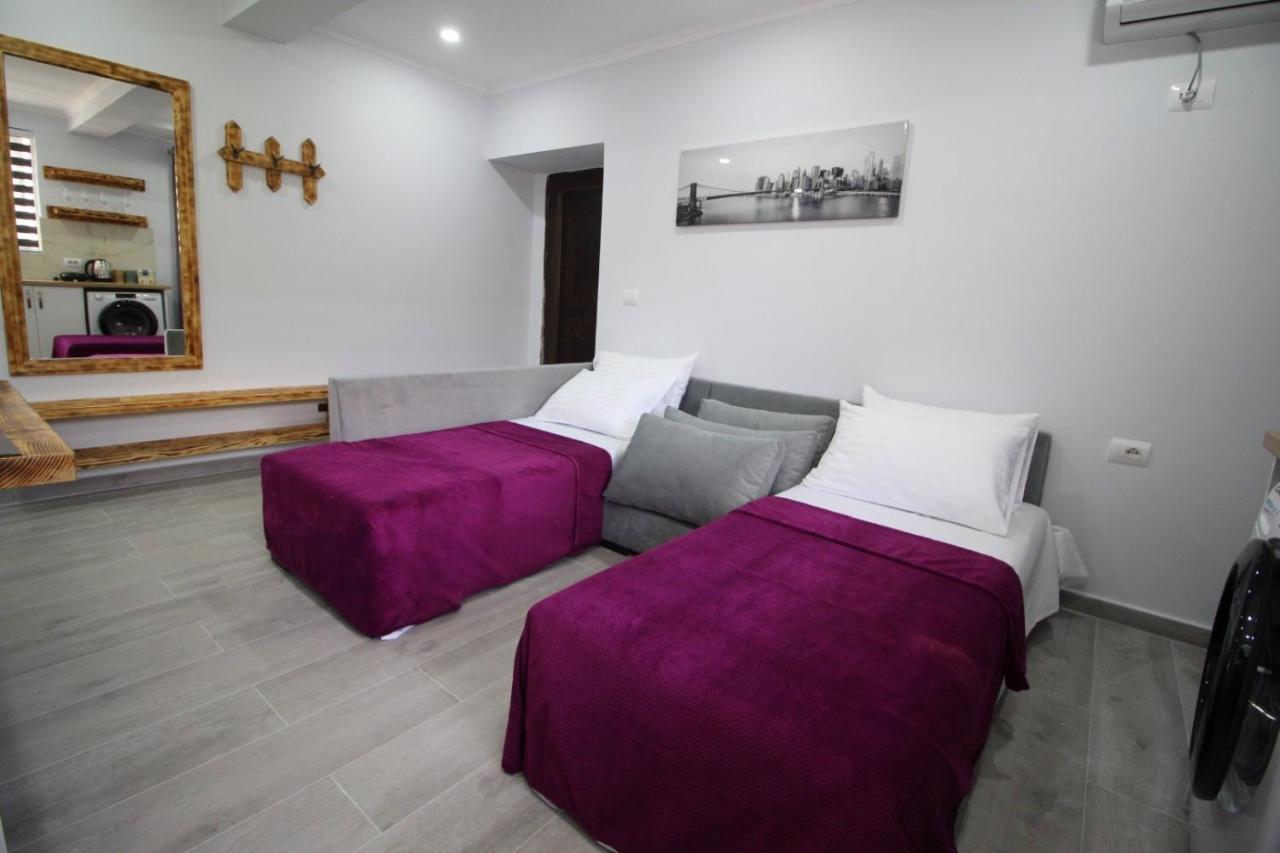 J&M Luxury Apartments Saranda Exterior foto