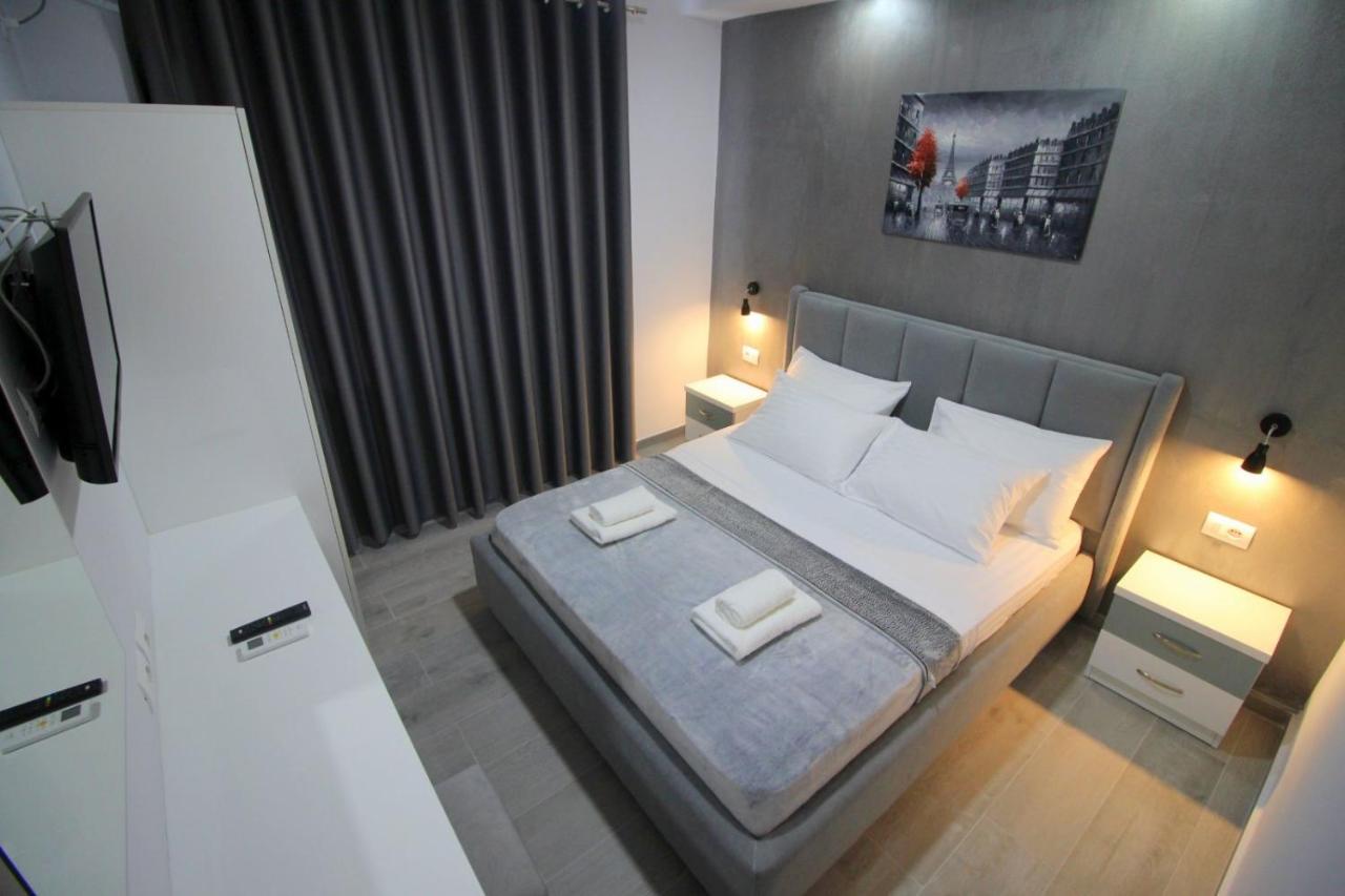 J&M Luxury Apartments Saranda Exterior foto